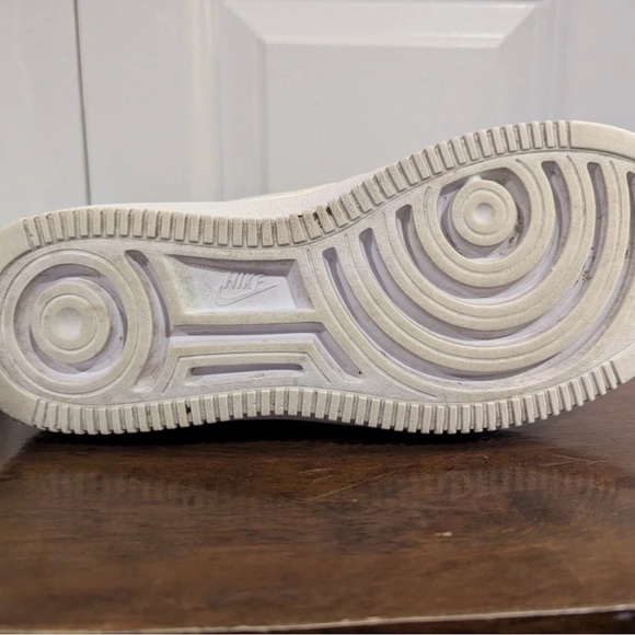 Women's Nike Air Force 1 PLT.AF.ORM Triple White Size 8.5 - Picture 10 of 13